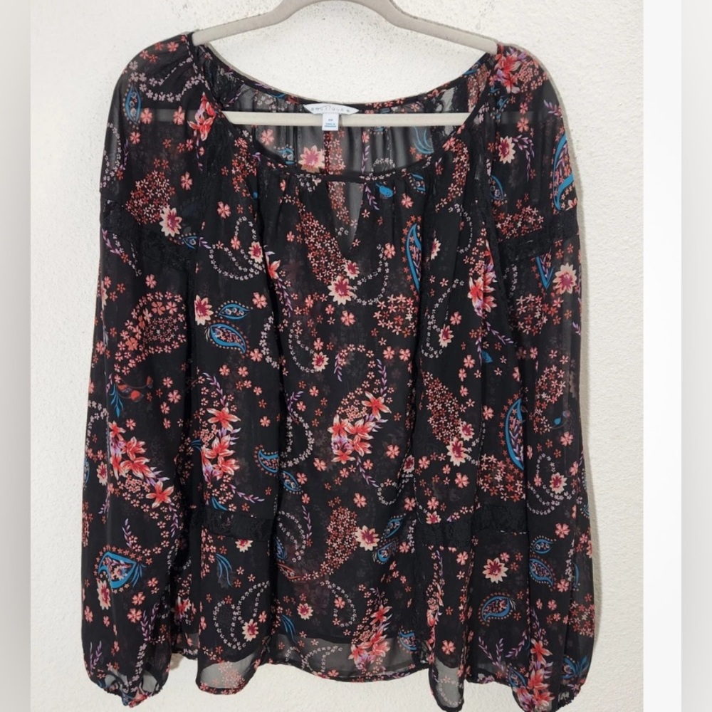 Boutique Women Boat Neck Pullover w/ Lace Long Sleeve Top sz 2X, EUC.